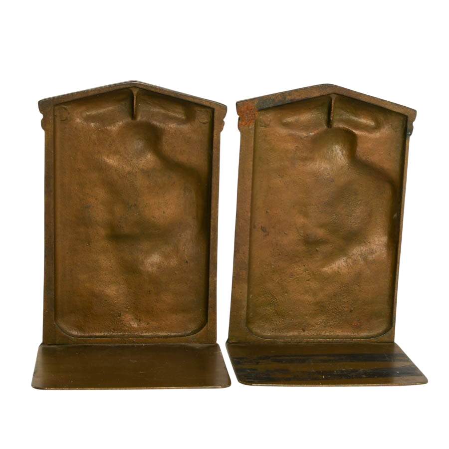 Antique Pair of "Lincoln & Son Reading" Bookends Designed by Olga Popoff-4