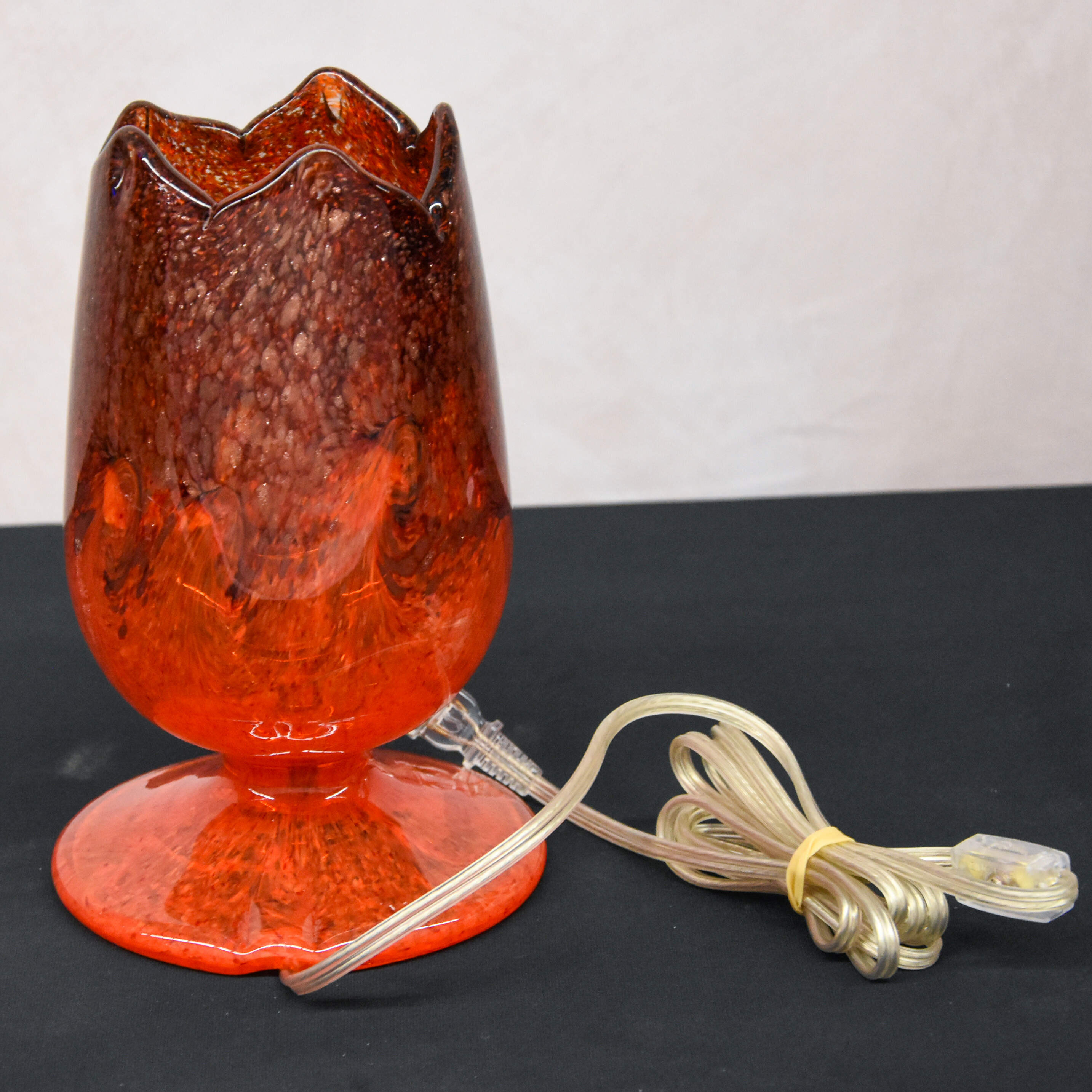 Tulip Art Glass Lamp-3