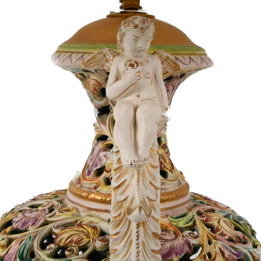 Vintage Italian Capodimonte Ceramic Lamp with Figural Details and Shade-7