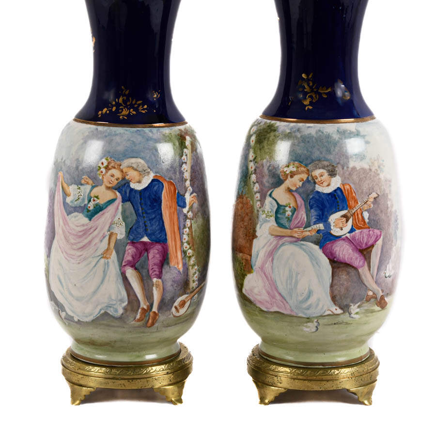 Antique Sèvres Pair of Porcelain Courting Couple Table Lamps-2