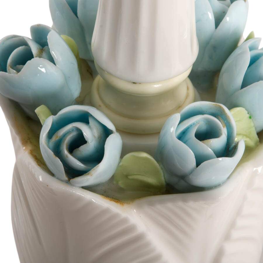 Mid-Century Capodimonte-Style Blue Rosebud Bouquet Boudoir Table Lamp-7