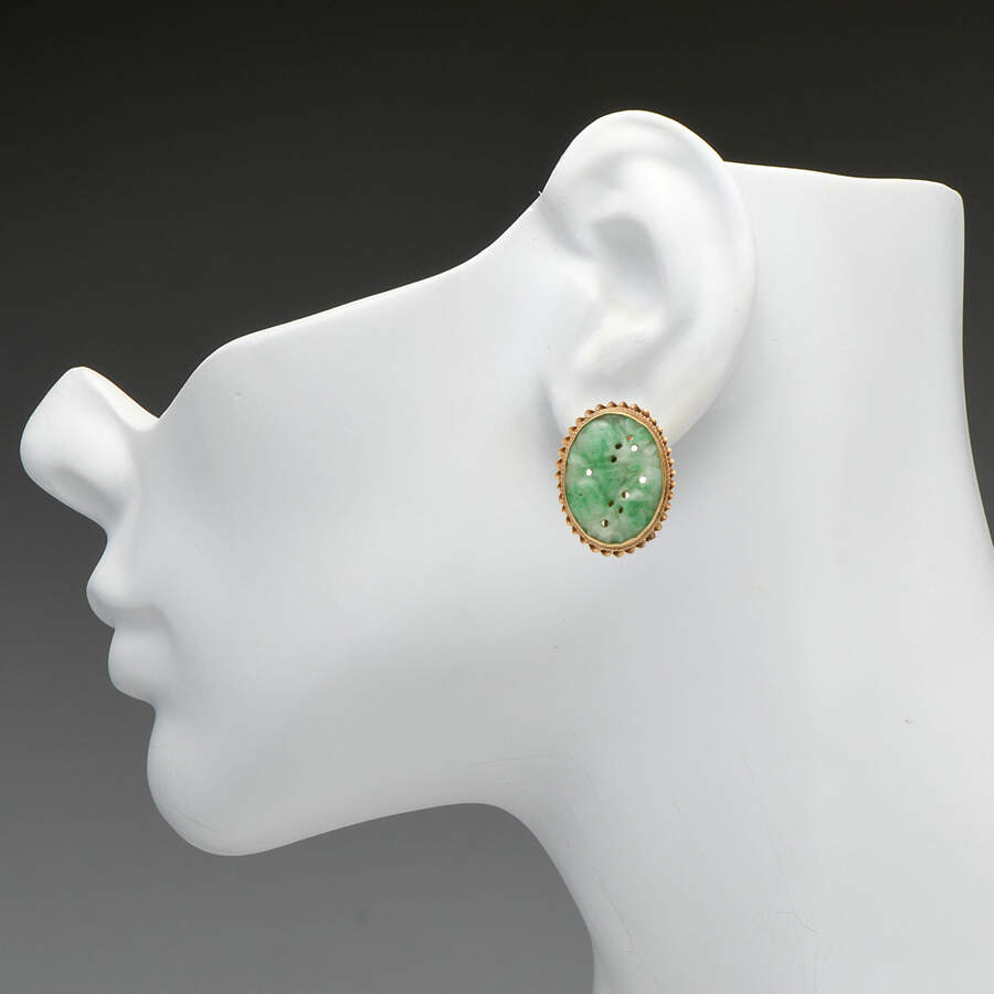 14KY Vintage Carved Green Jade Button Earrings-3