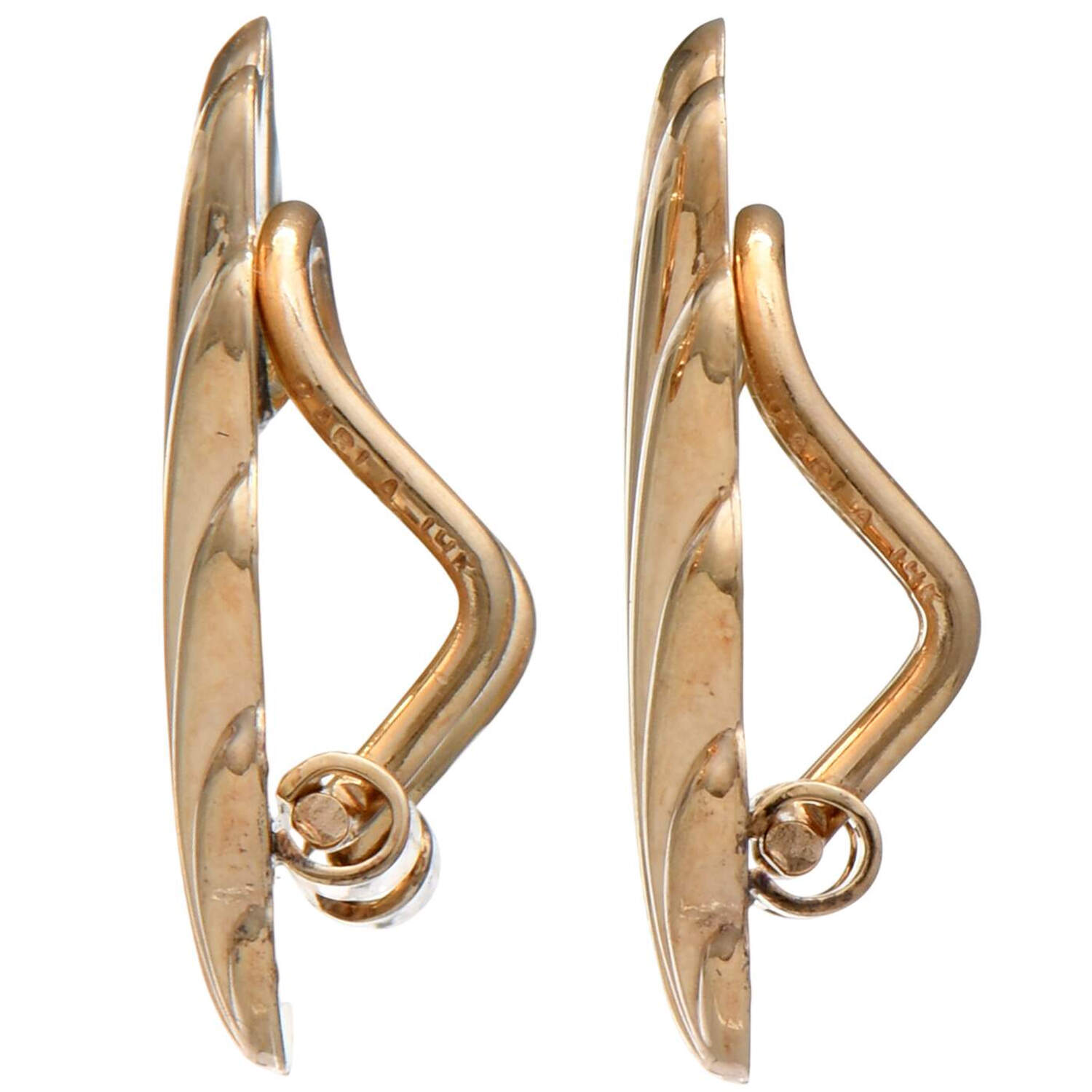 14KY Hollow Shell Ribbed Earrings-2