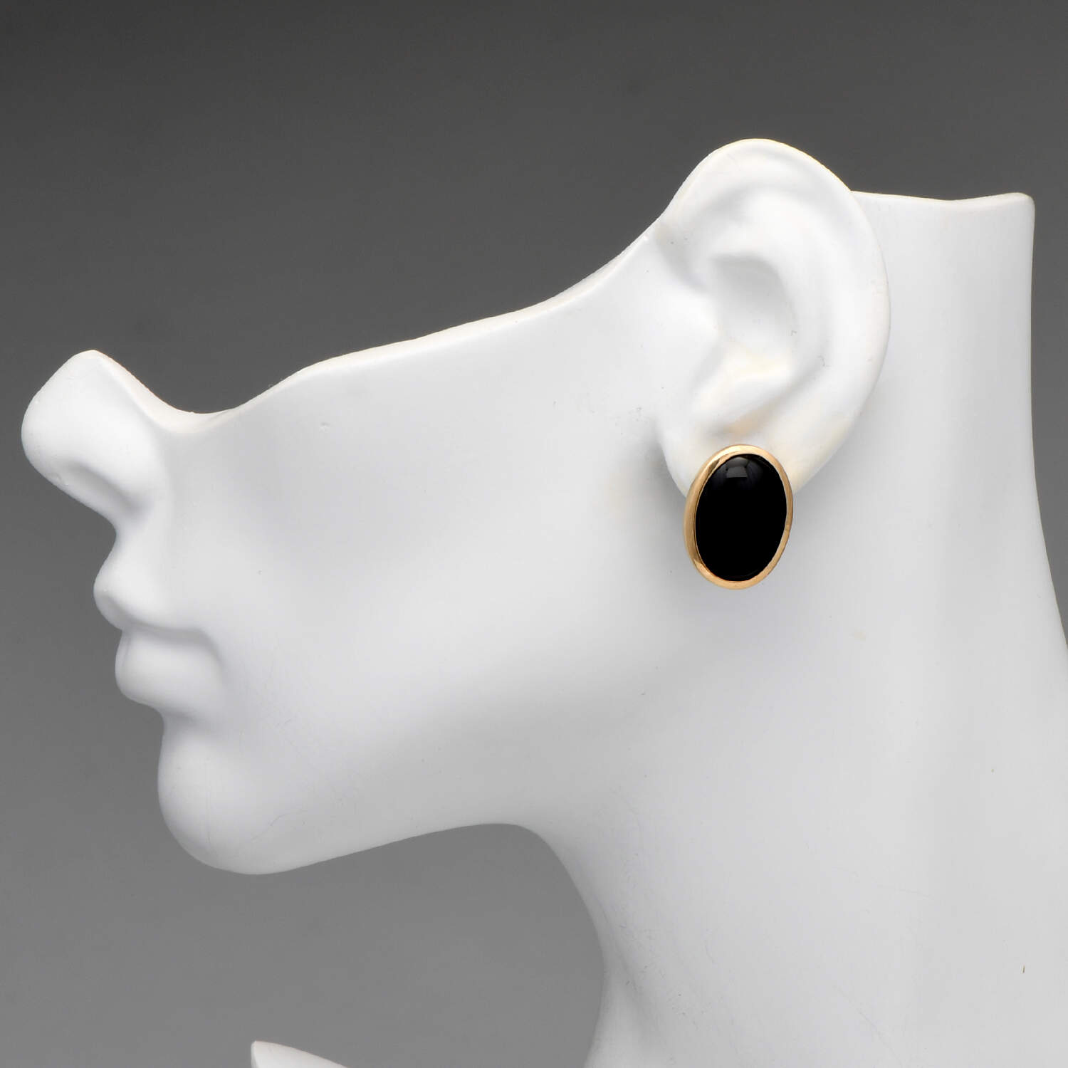 14KY Onyx (10.70) Cabochon Button Earrings-3