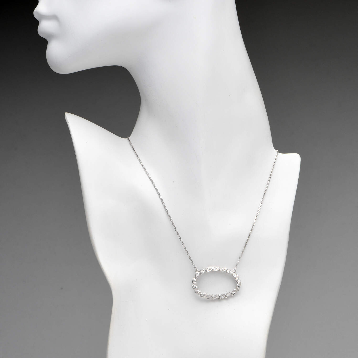 14KW Diamond (0.27) Laurel Wreath Necklace-4