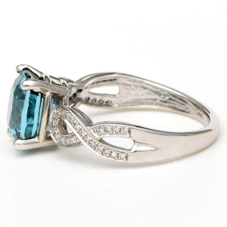 14KW Blue Zircon(3.98) & Diamond(0.10) Ring-3
