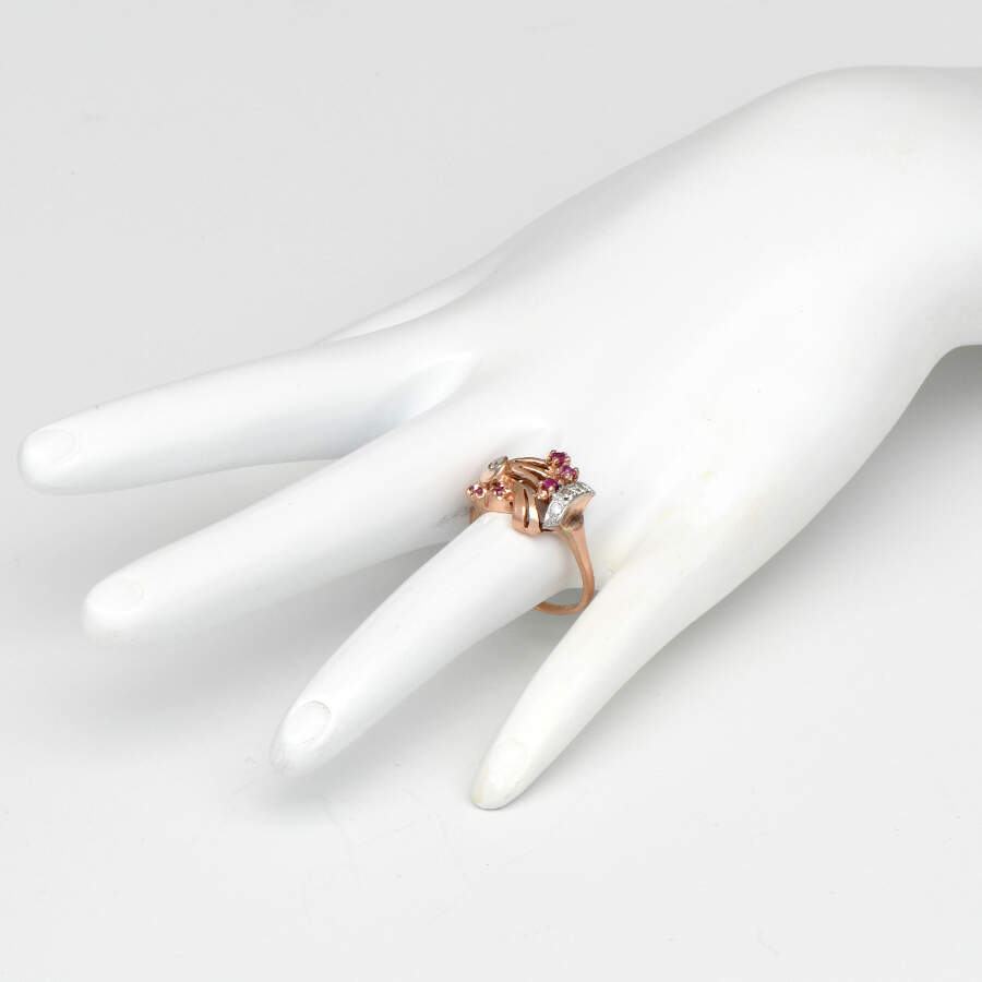 14KY Retro Modern Ruby & Diamond Ring-5