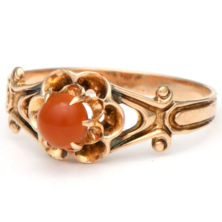 10KR Victorian Carnelian (0.49) Cabochon Flower Ring-1