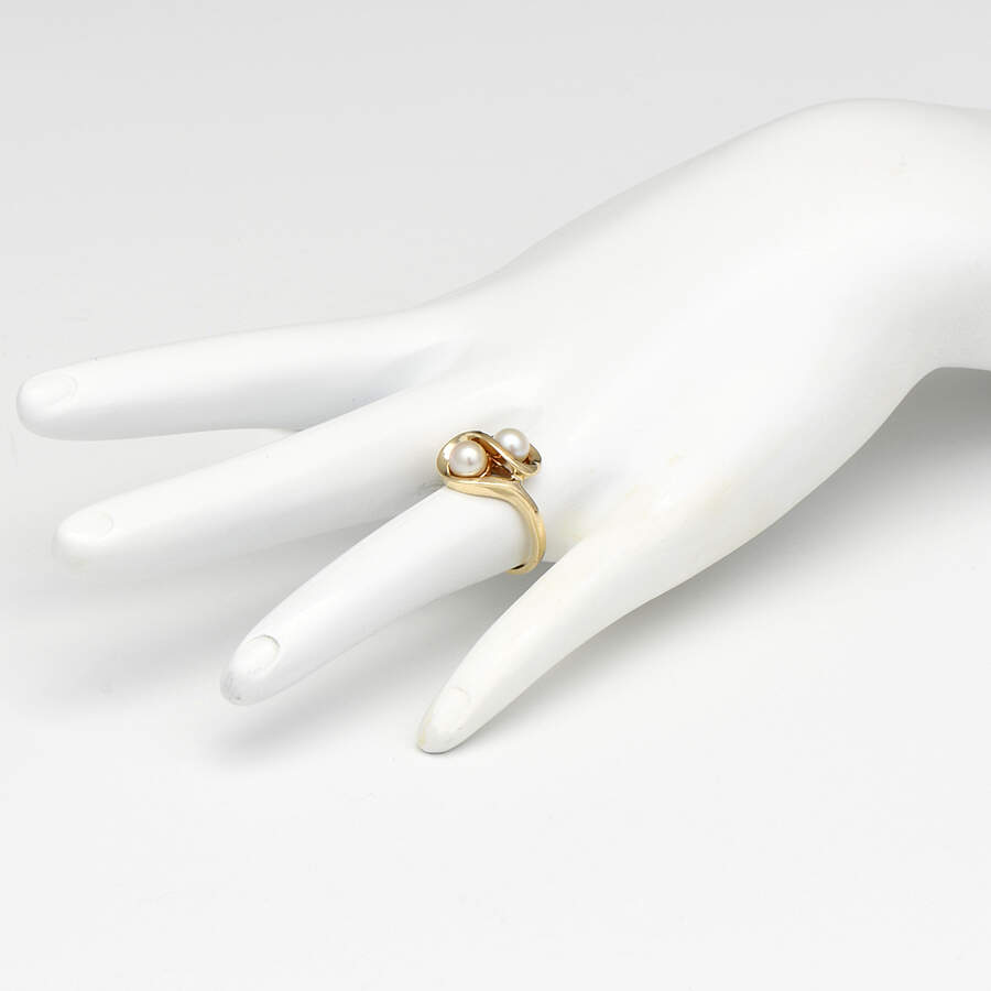 10KY Twin Cultured Pearl Bypass Ring-5