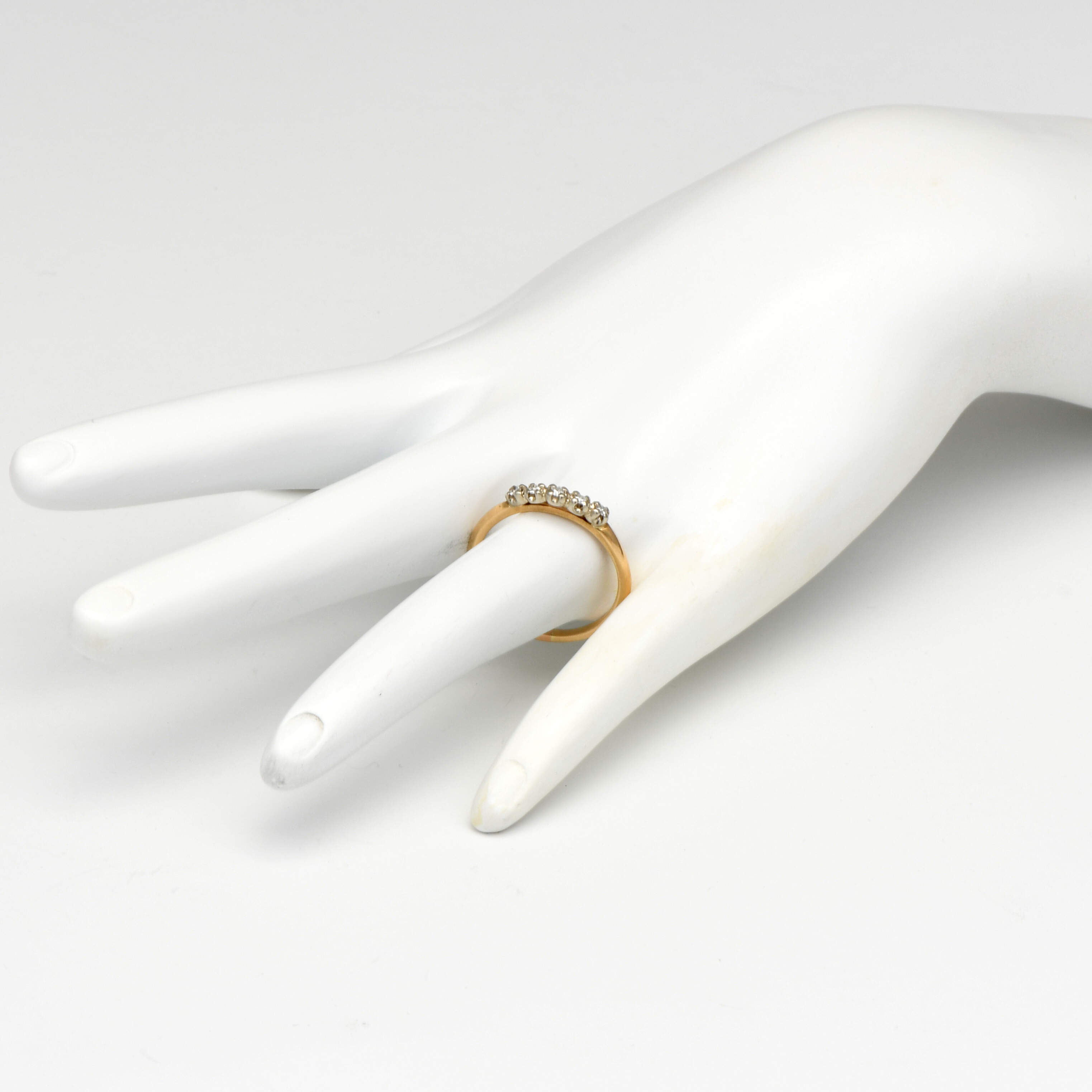 14KYW Diamond(0.10) Curve Band Ring-5