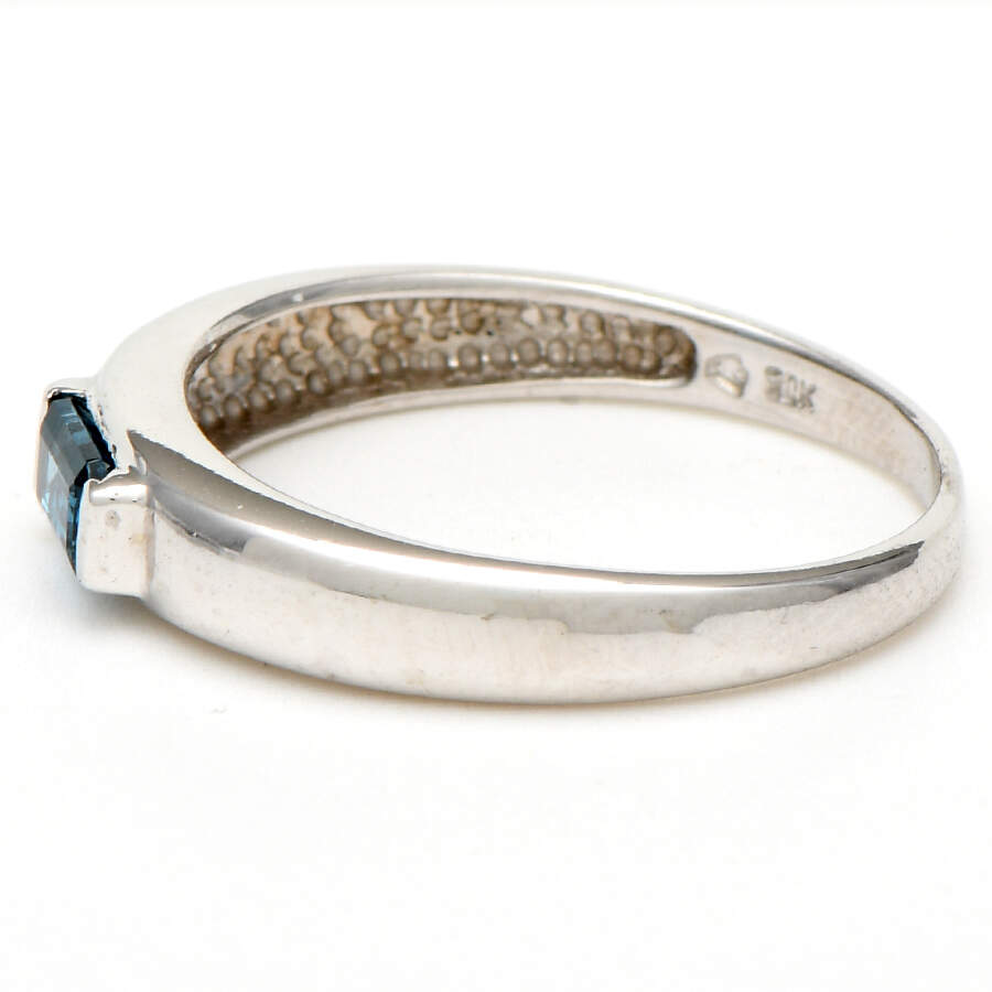 10KW London Blue Topaz (0.30) East-West Band Ring-3