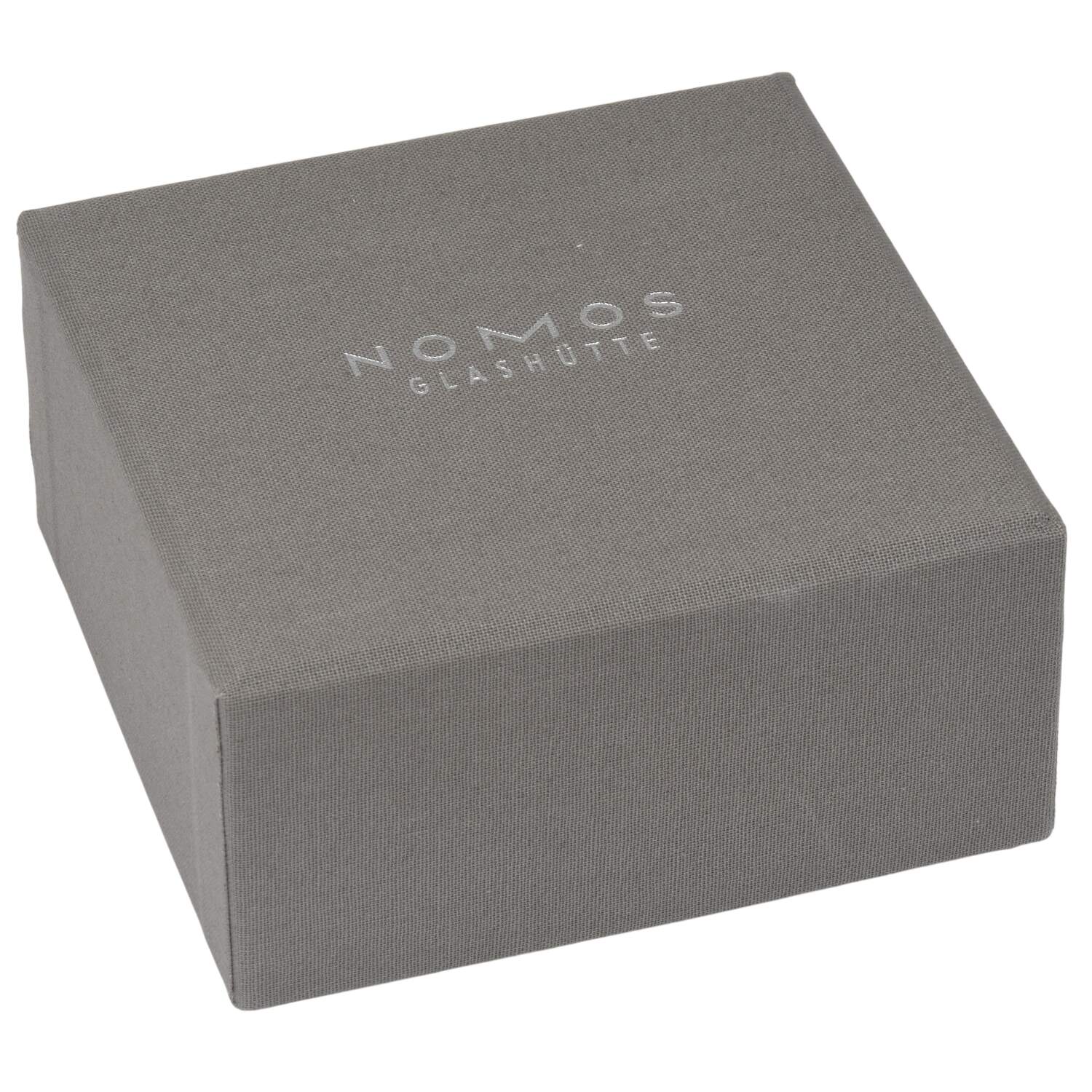 Nomos Neomatik Polar 37mm-8