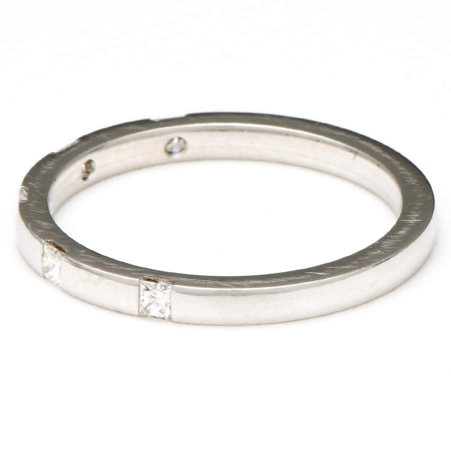 18KW Princess Cut Diamond (0.20) Inset Band Ring-3