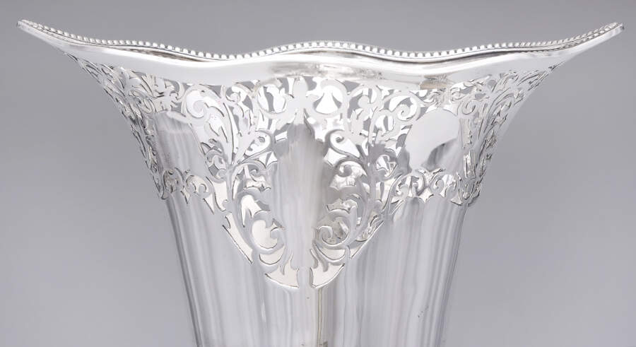 80666 (Sterling Hollowware) Epergne by Wm Hutton & Sons-2