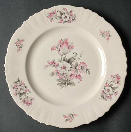 Moss Rose (Scalloped, No Trim) by Aberdeen
