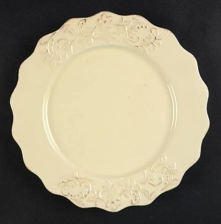 Bianca Petals Cream by American Atelier