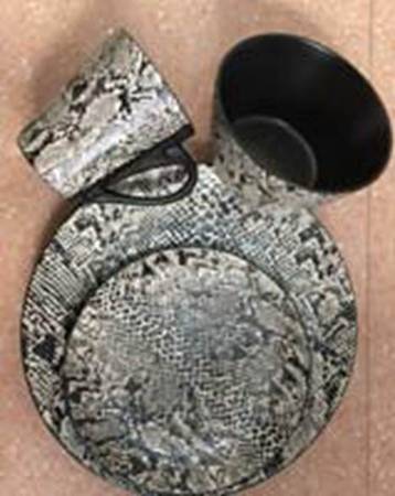 Snake Skin by American Atelier