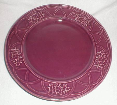 BPI27 Maroon by Bordallo Pinheiro