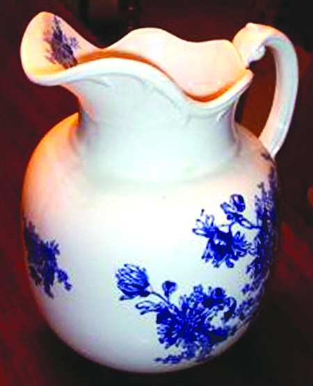 Chrysanthemum Blue by Buffalo Pottery
