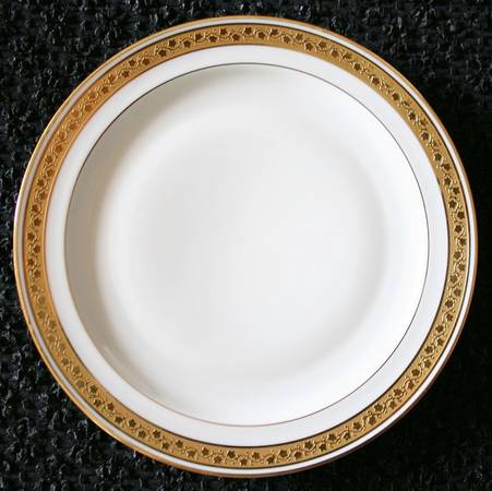 BER681 by Bernardaud
