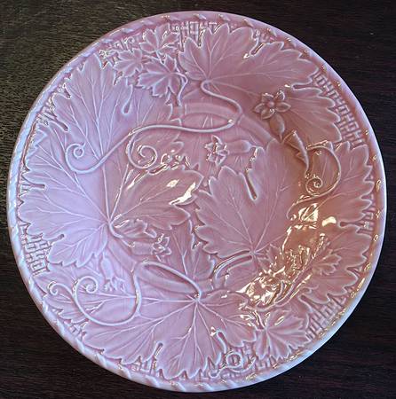 Vine Pink by Bordallo Pinheiro