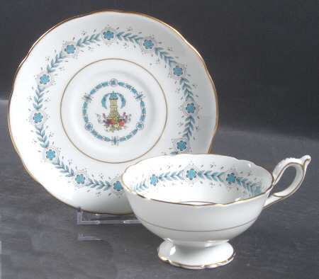 Queen Elizabeth White (Scalloped) by Coalport