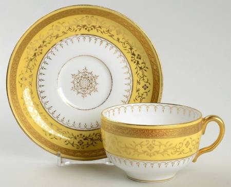 Y5921 by Coalport