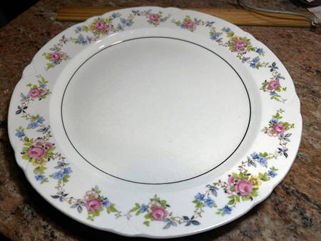 Aristocrat Scalloped by Cronin