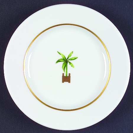 Maldives (Restaurant) by Philippe Deshoulieres