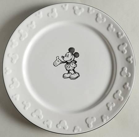 Gourmet Mickey (Black & White) by Disney