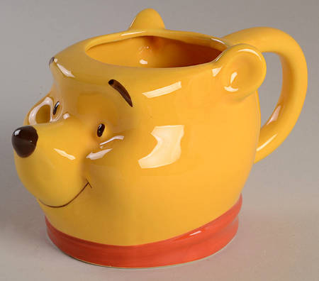 Winnie the Pooh (Figural) by Zrike