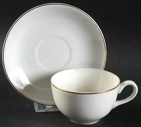 EAL26 by East Liverpool Potteries
