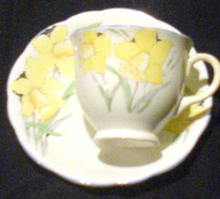 Daffodil by Foley