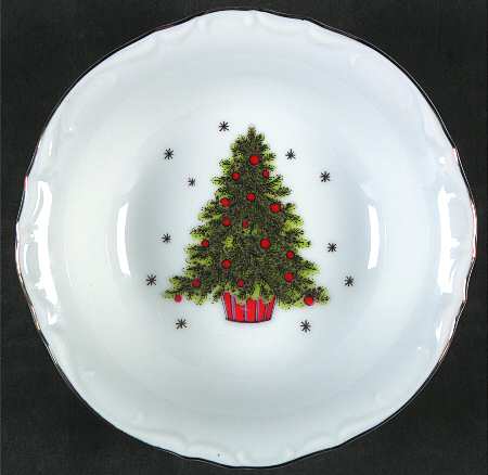 Christmas Tree (Scalloped) by George Good