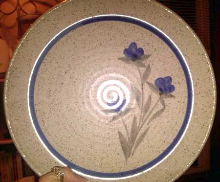 G2L1 by Granite Lake Pottery