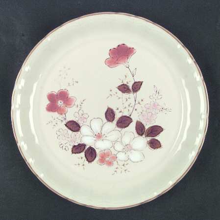 Snow Daisies by Home Beautiful