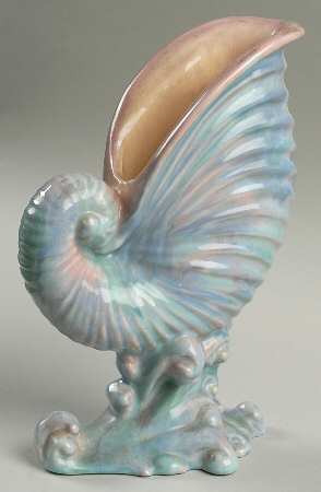 Conch Shell Mauve Agate by Haeger