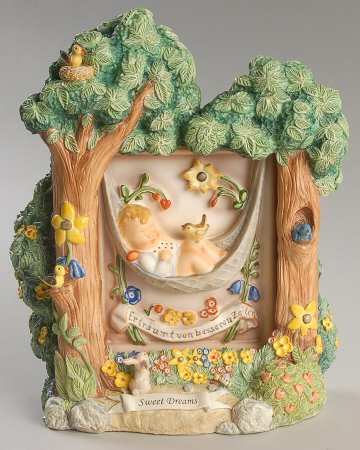 Swaying Lullaby by M.I. Hummel