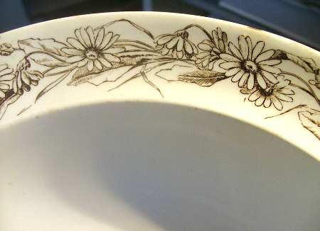 Daisy Chain by George Jones & Sons