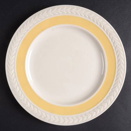 Fontaine Yellow (Embossed White Laurel) by Lenox