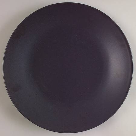 Ebony (Round, No Texture) by Lindt-Stymeist