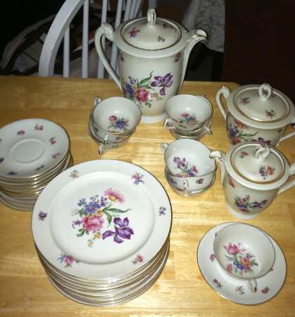LIM569 by Limoges-French