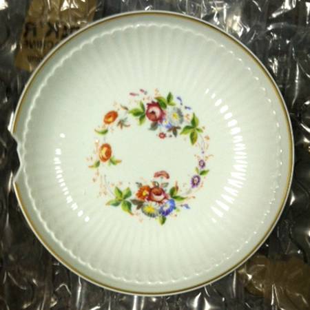 P9H2 by Porcelainerie de la Honcherie