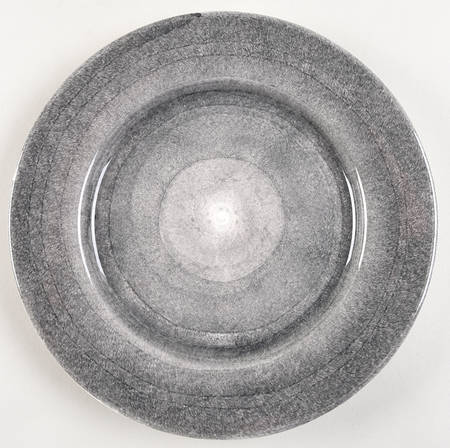 Basic Grey by Mateus