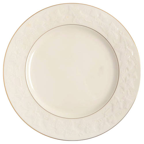 Halls of Ivy (Gold Trim) by Noritake