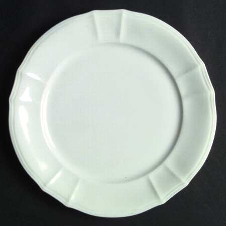 Classic Tradition White by Oscar De La Renta