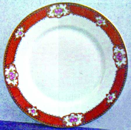 UNE7 by Union Porcelaniere