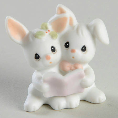 Bunnies Caroling-Sugar Town by Precious Moments