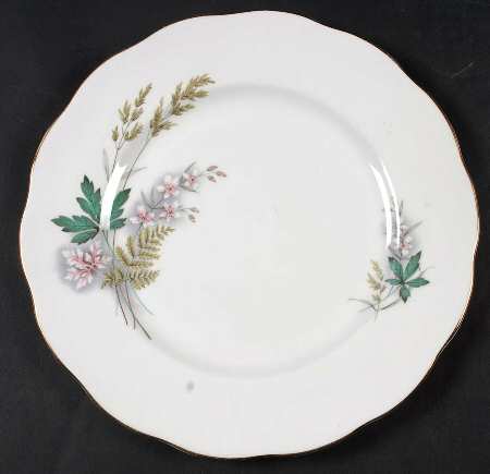 Louise (White Center, Gold Trim) by Queen Anne (England)