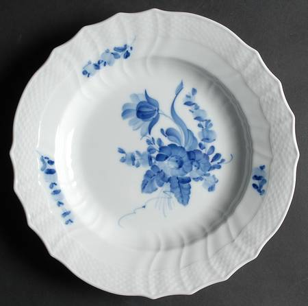 Blue Flowers Curved) by Royal Copenhagen